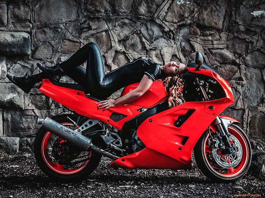 Beautiful girl Beautiful girls and motorcycles in Stepanakert