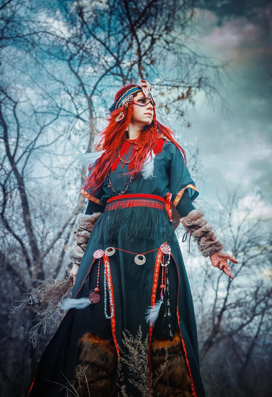 Take a pause and enjoy Girls in Slavic costumes — streaming from Stepanakert